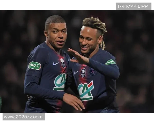 蓉港足球明星全景盘点及其成就与影响力分析